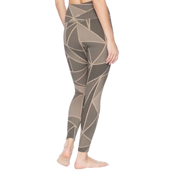 Beyond yoga breakout geometric high waist midi legging geometric patchwork SZ XL - Picture 2 of 7